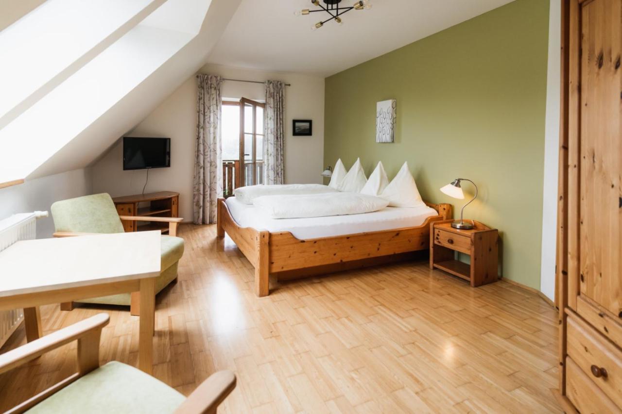 Bed and Breakfast Weingut Koegl Ratsch an der Weinstraße Exterior foto